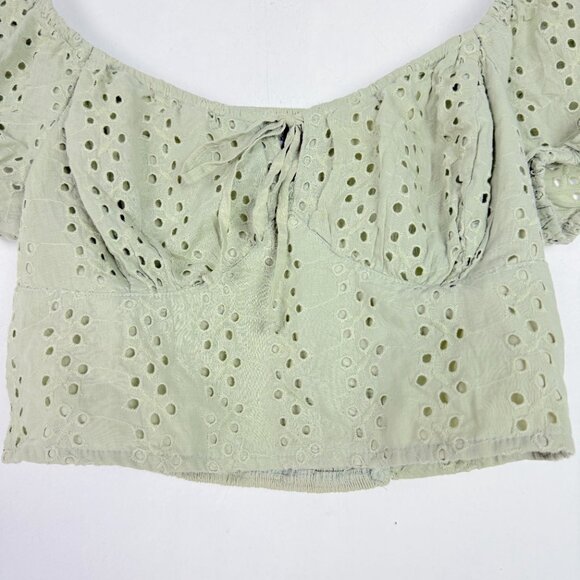 Hollister Puff Sleeve Smocked Eyelet Crop Top Sage Green Size Small S EUC - Picture 4 of 9